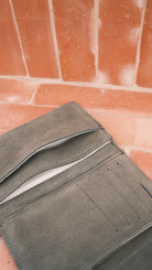Flip Wallet - DENYA - Olive - collab zürich