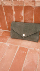 Flip Wallet - DENYA - Olive - collab zürich