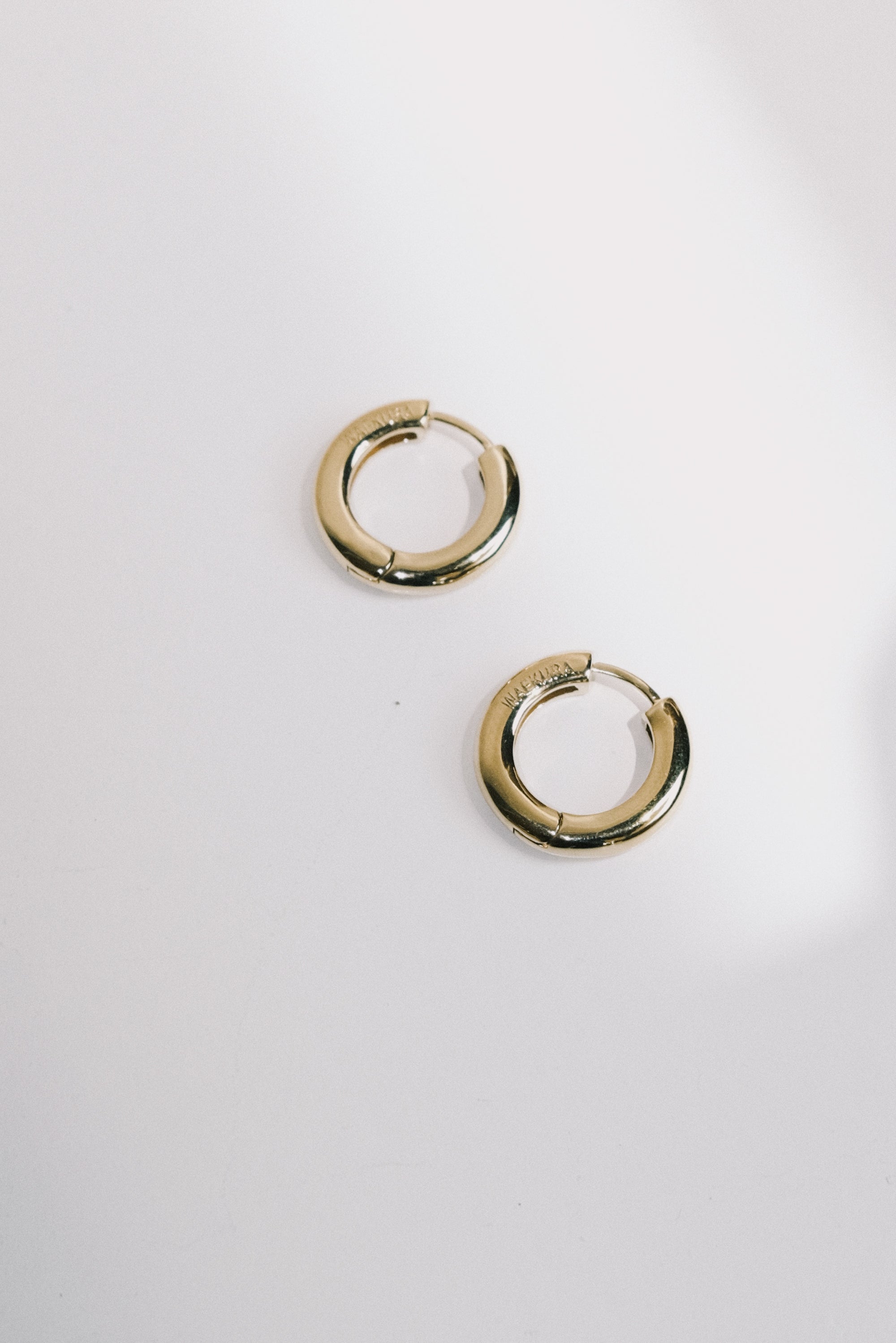 Hoop Earrings - Tessa - Simple Gold - collab zürich