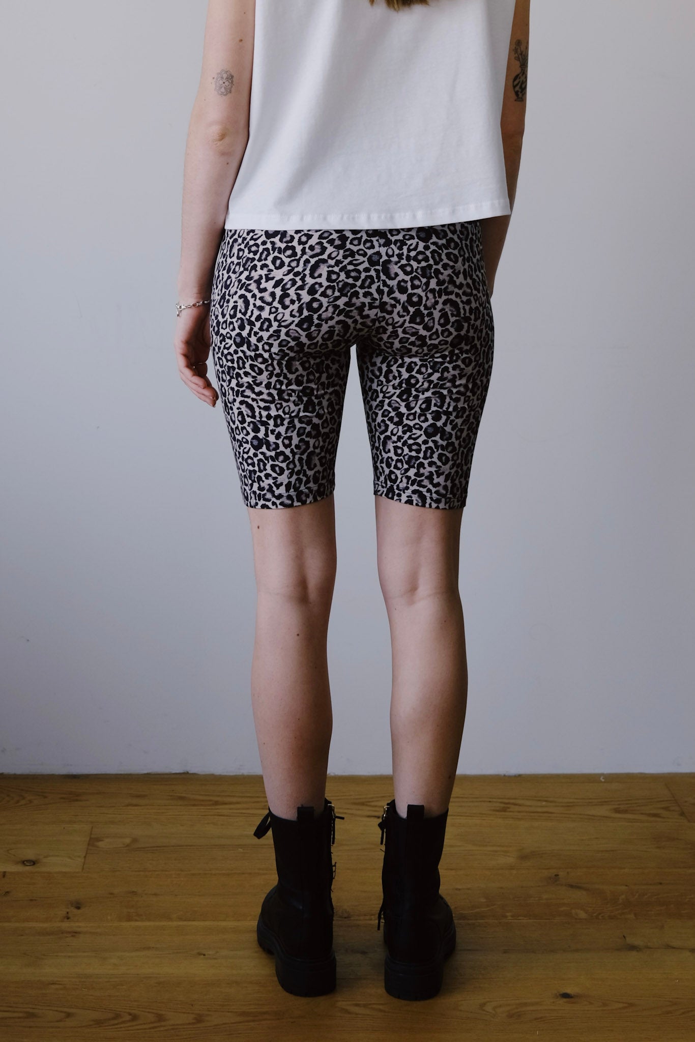 biker shorts leo – collab zürich - Main Image