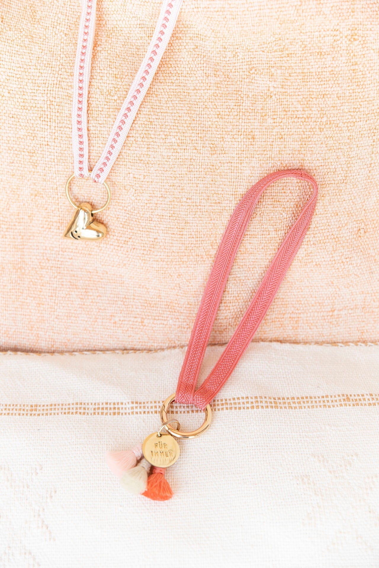 Keychain Band Mini - ZAHRA - Flamingo - collab zürich