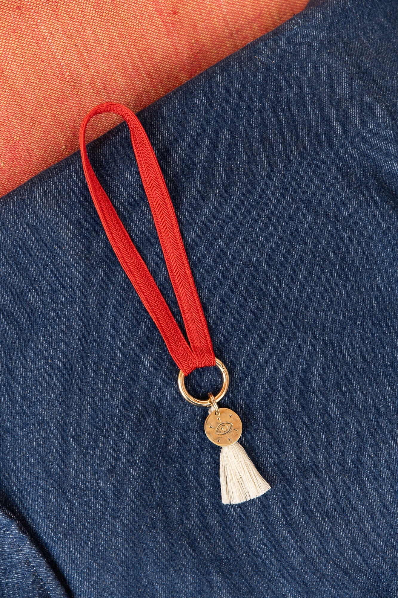 keychain band - ZAHRA mini - scarlet red - collab zürich