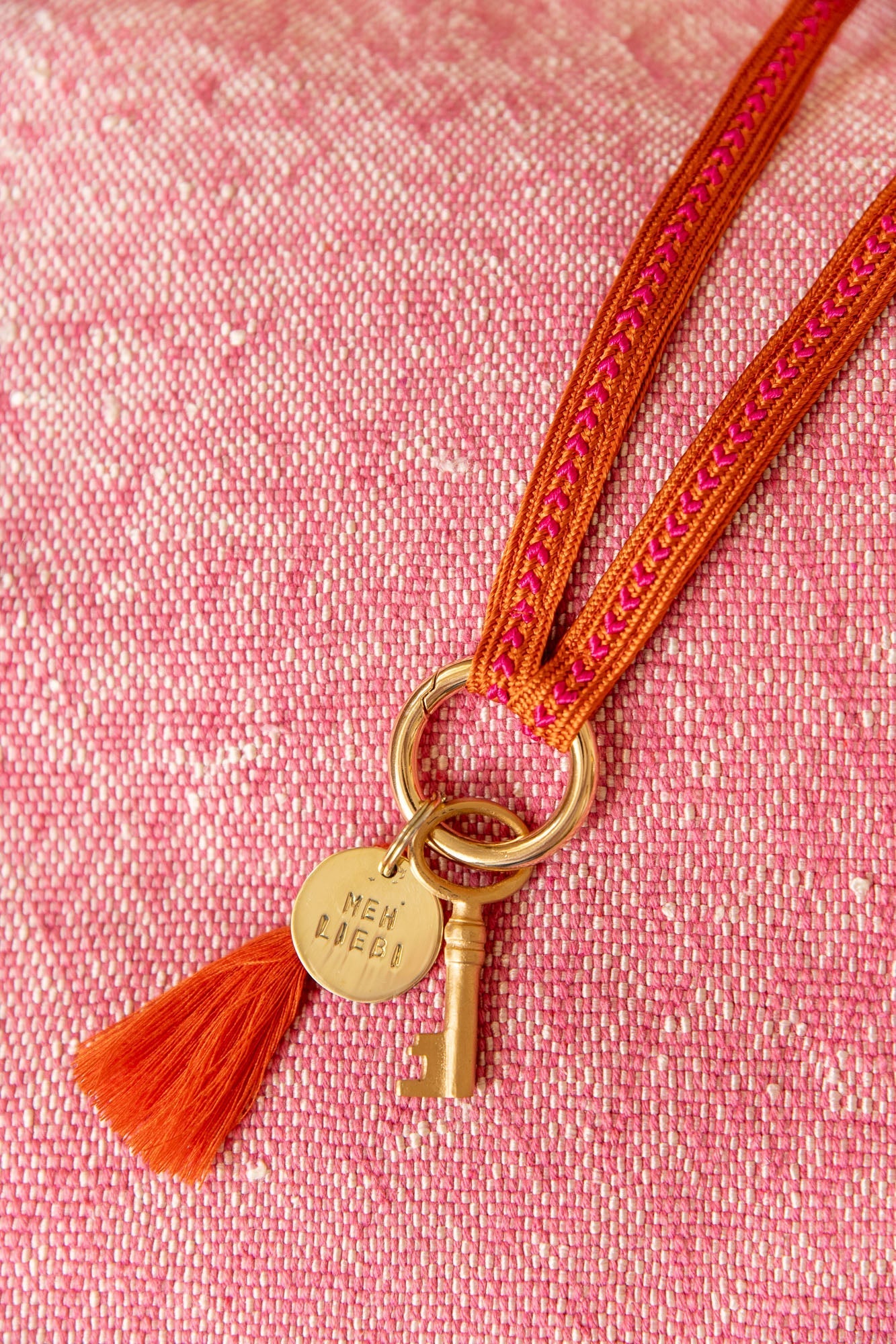 keychain band - ZAHRA - pumpkin love - collab zürich