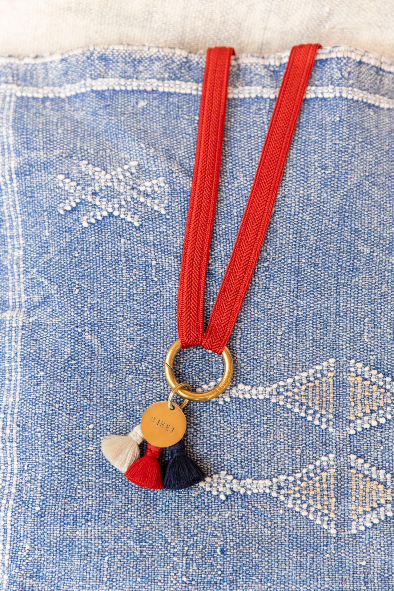 Tassel Trio - SHOUSHA - Red, Marine, Ecru - collab zürich