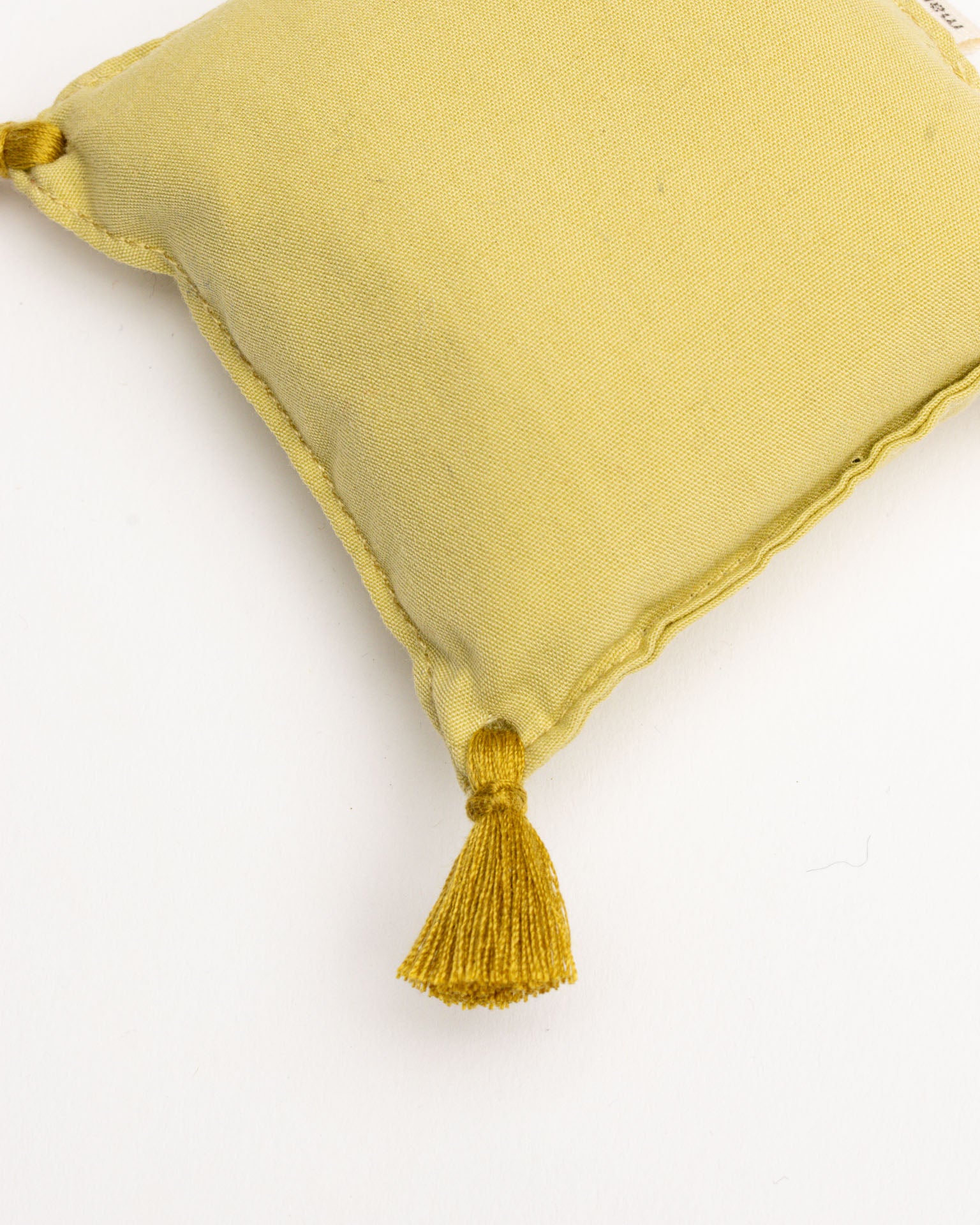 lavender bag - ZAKIA plain - kiwi green - collab zürich