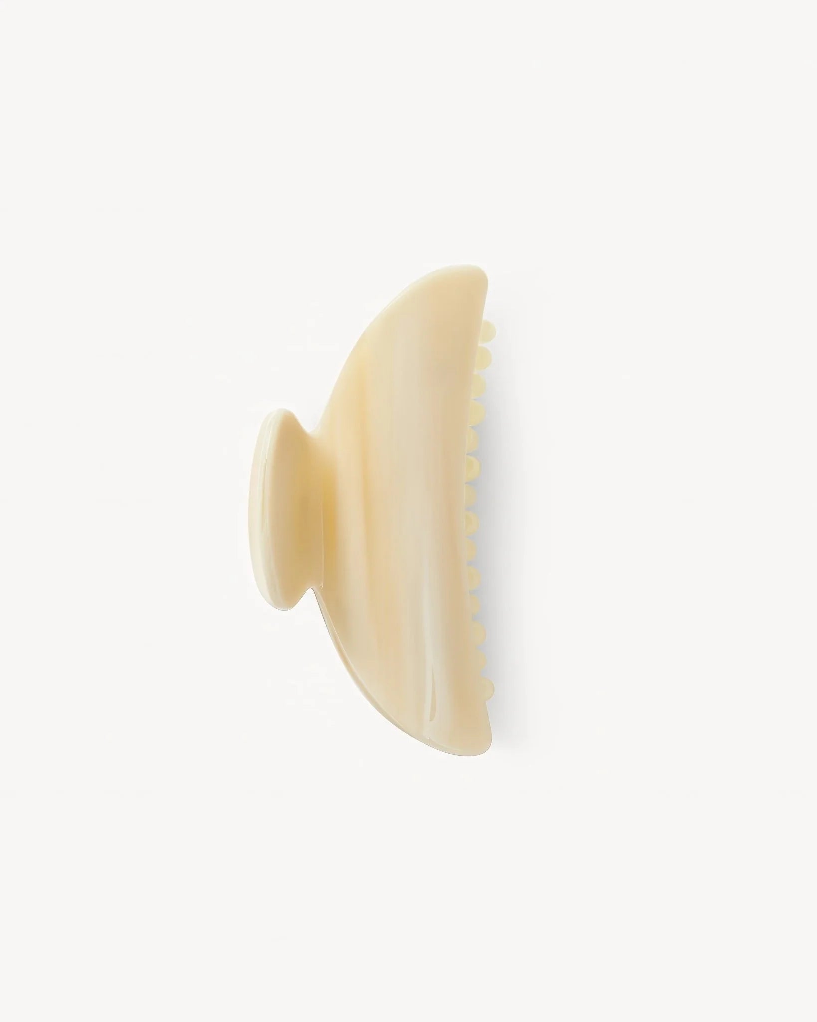 midi heirloom claw - alabaster - collab zürich
