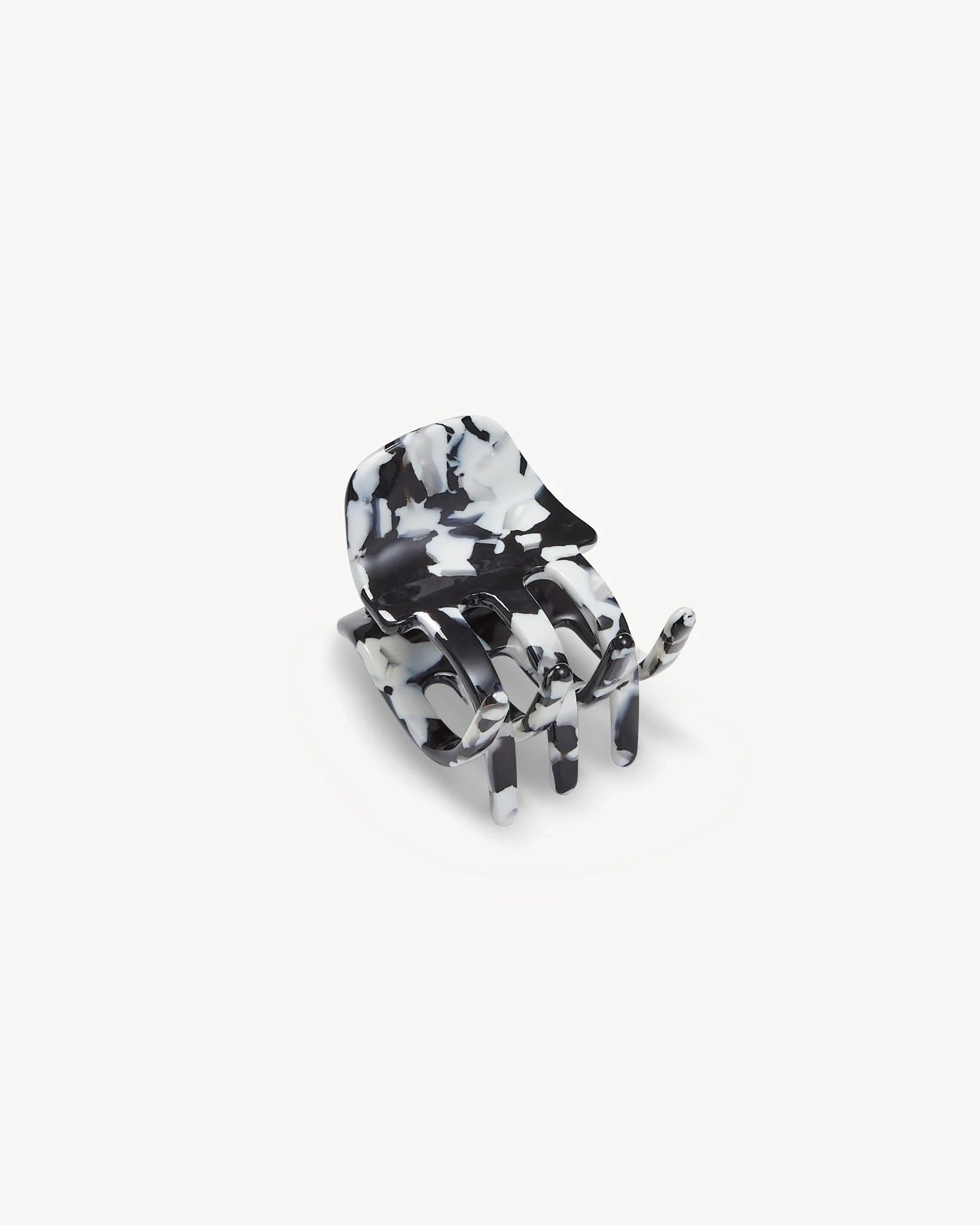 mini claw - noir tortoise - collab zürich