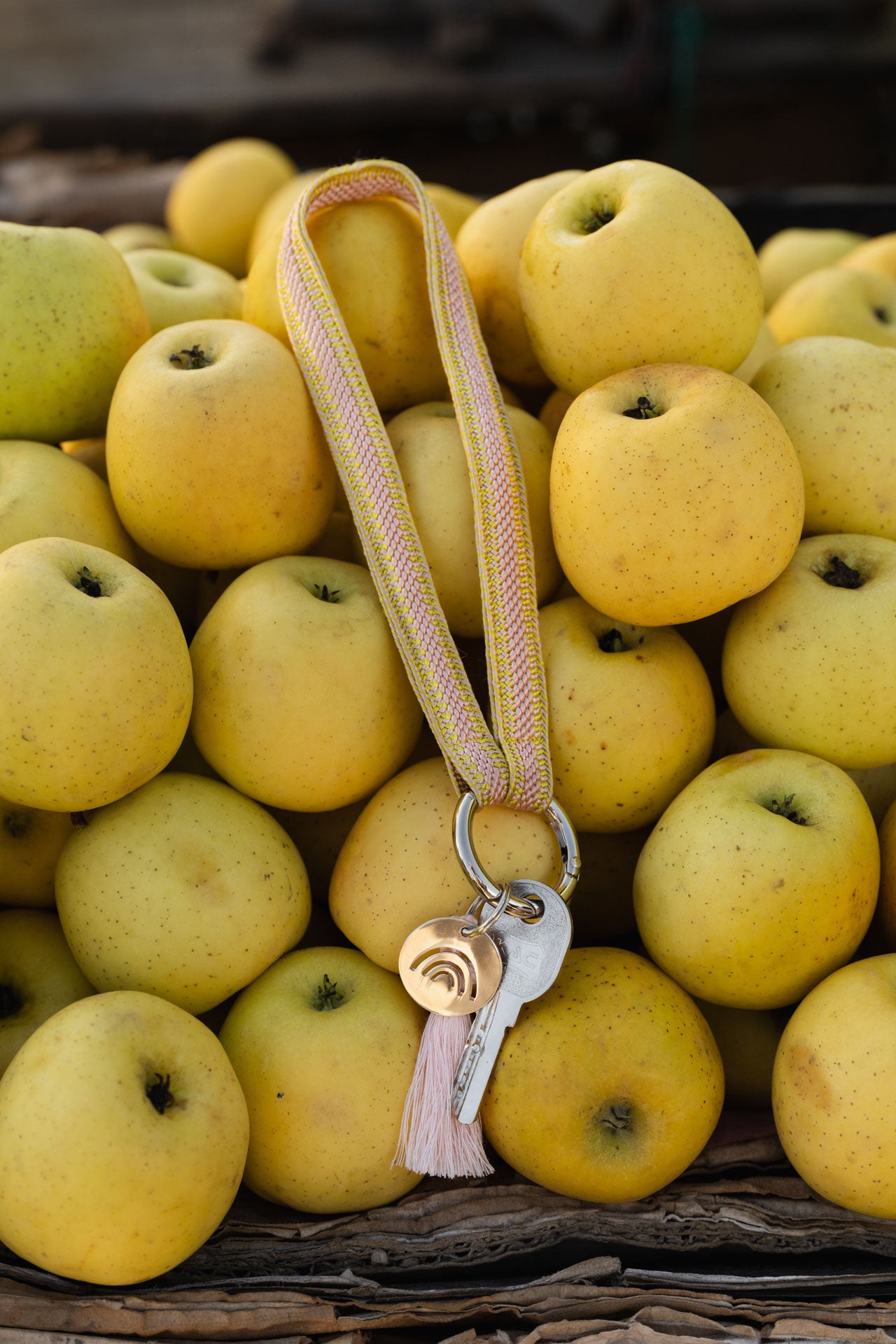 keychain band - ZAHRA mini - yellow snapper - collab zürich