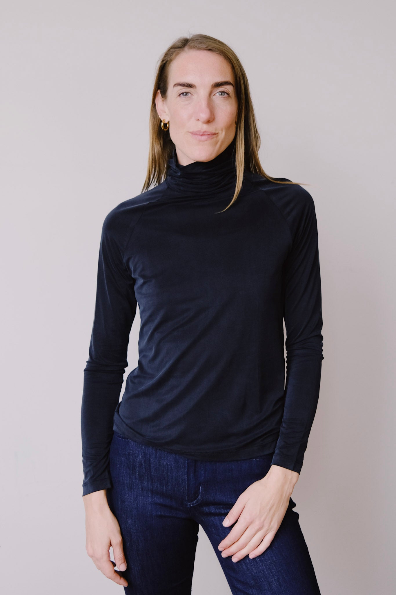 cupro tube neck - graphite - collab zürich