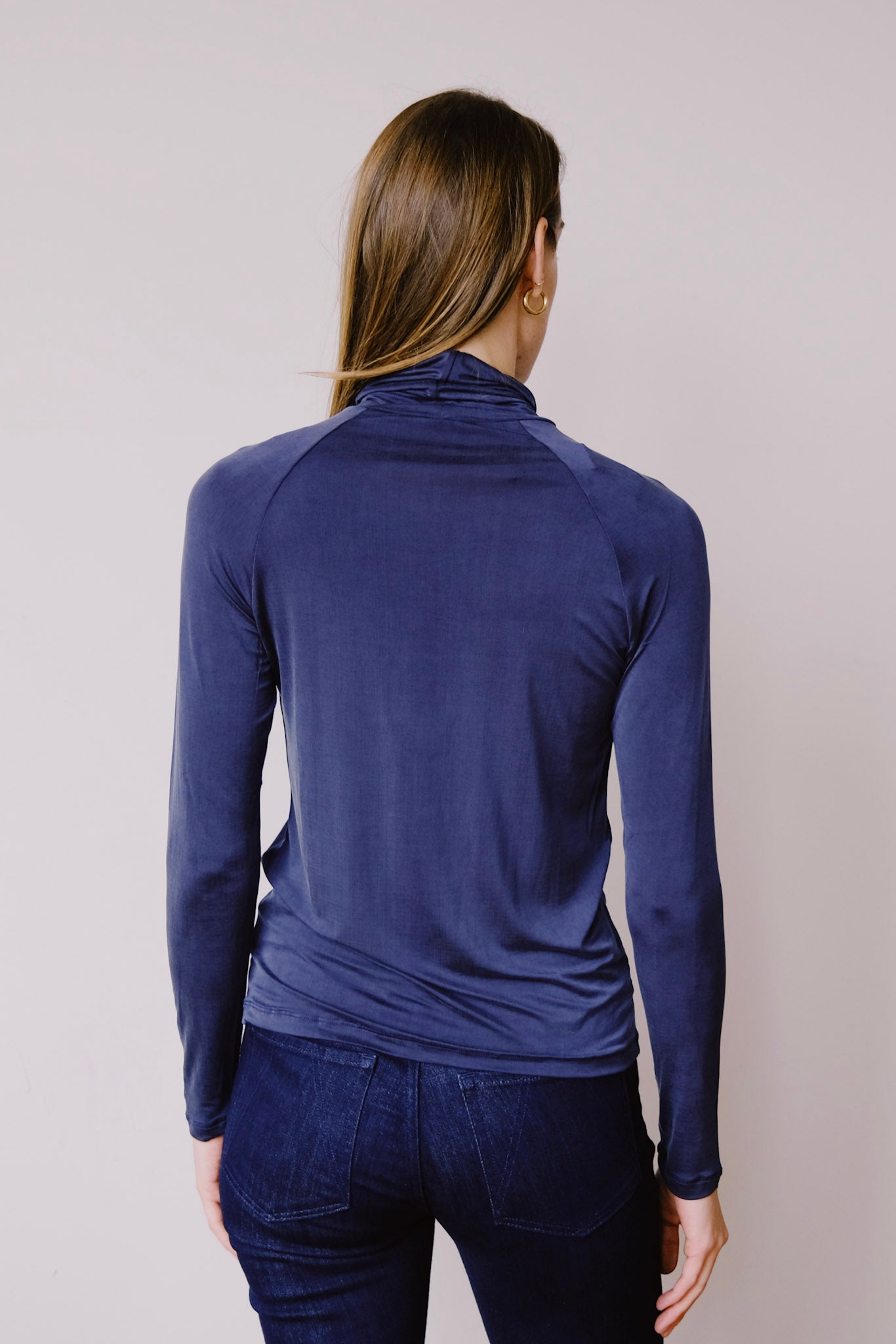cupro tube neck - midnight blue - collab zürich