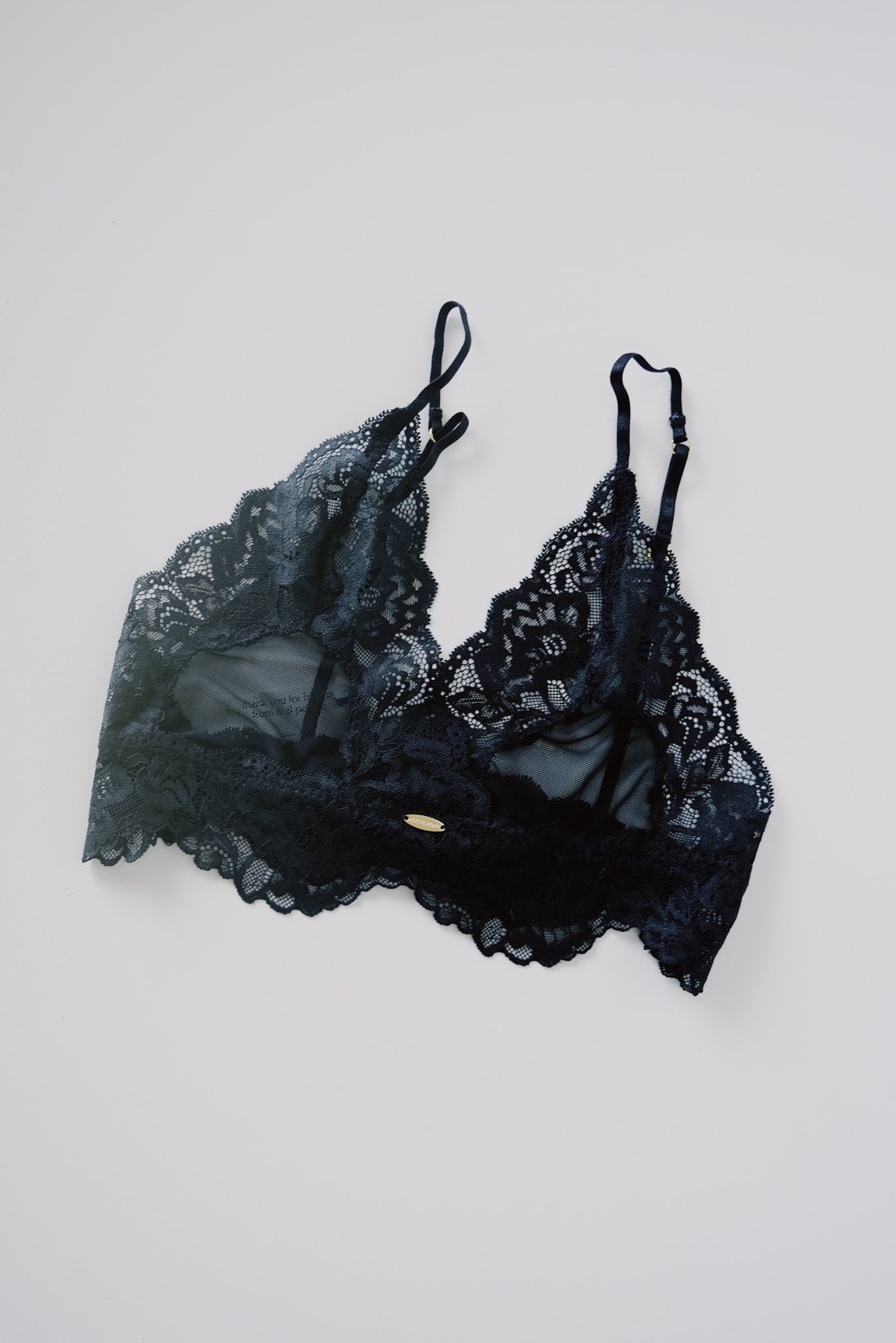 soft lace bralette - lilah midline - collab zürich