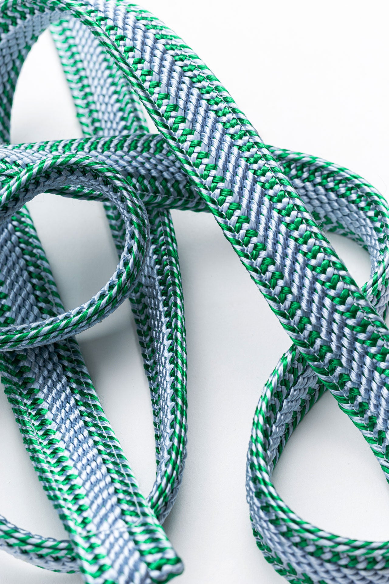 Phonechain Band - ZAHRA - Peppermint - collab zürich