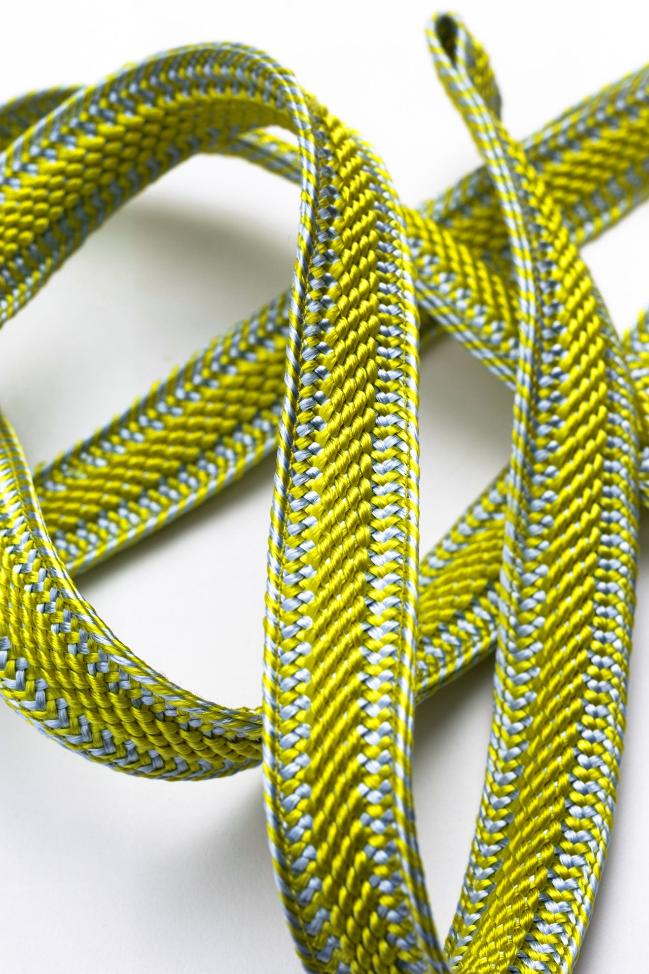 Phonechain Band - ZAHRA - Yuzu - collab zürich