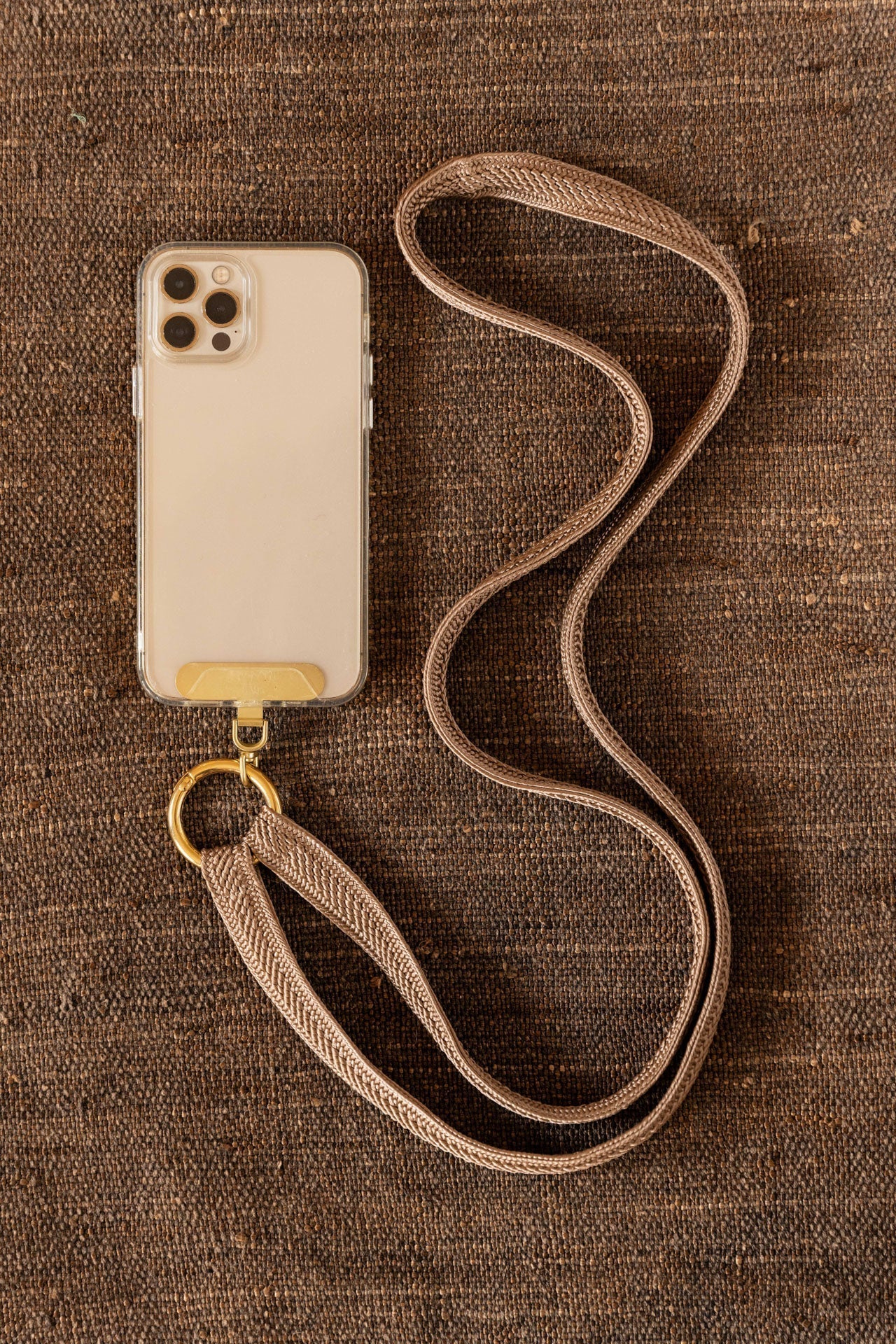Phonechain Band - ZAHRA - Sand - collab zürich