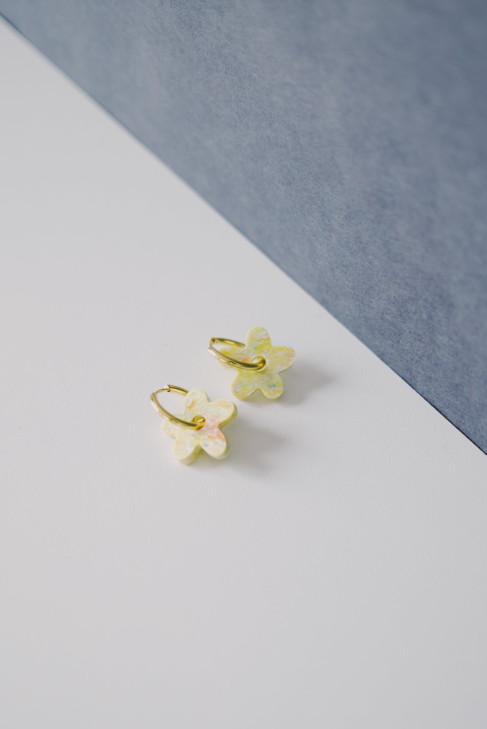earrings - floral - yellow - collab zürich