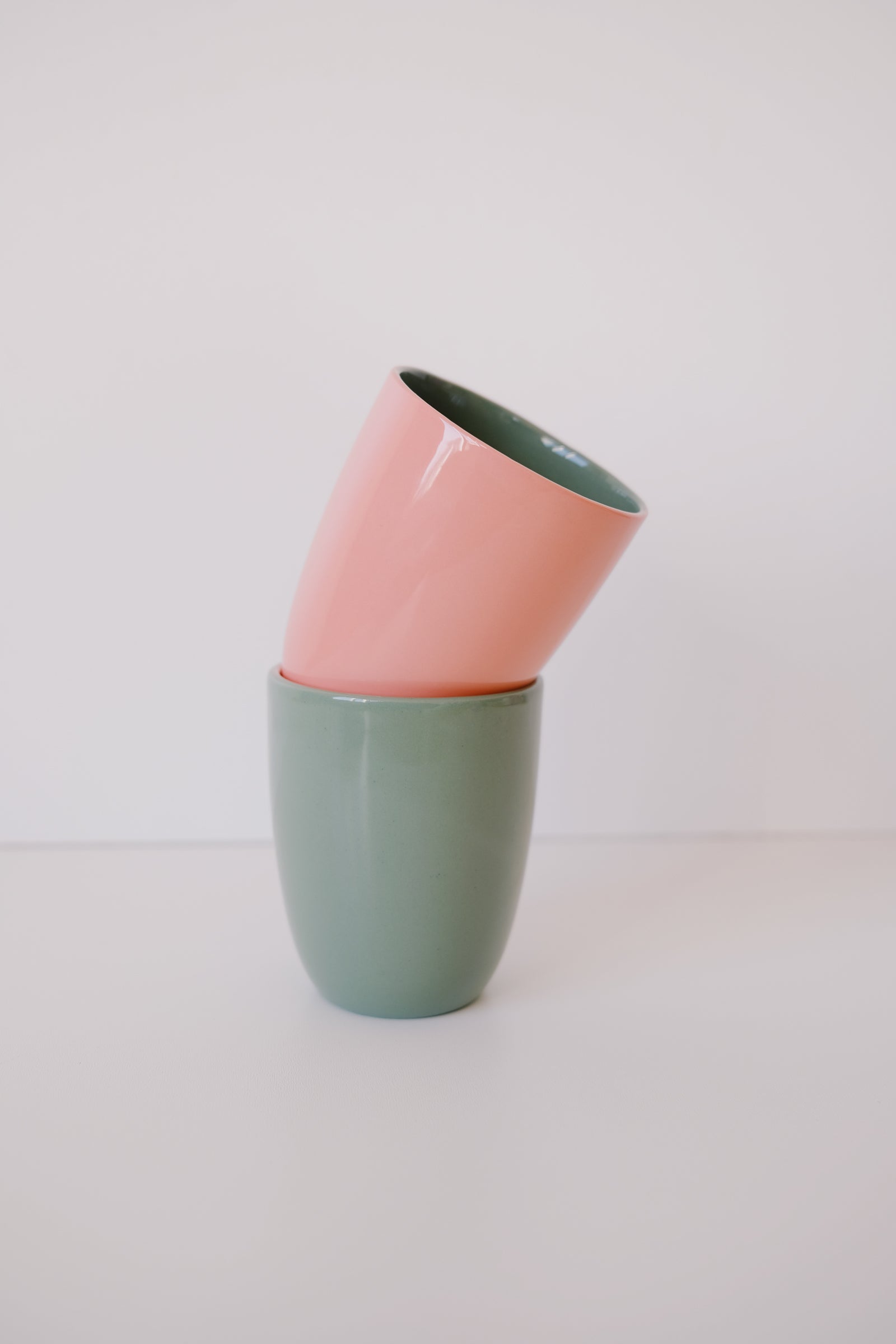 coffee cup - two tone - green & pink - collab zürich