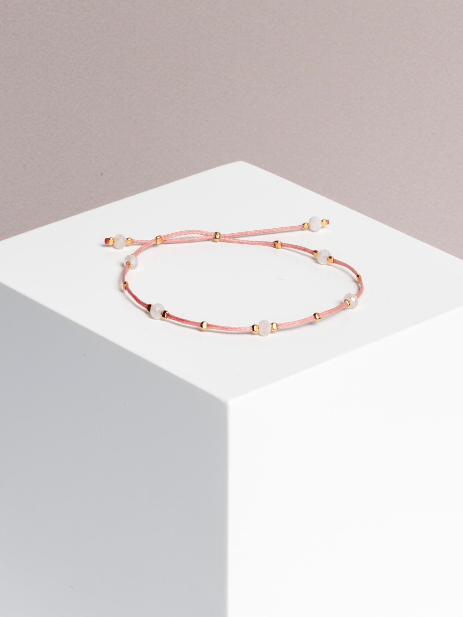bracelet - CRYSTAL DOTS - moonstone - collab zürich