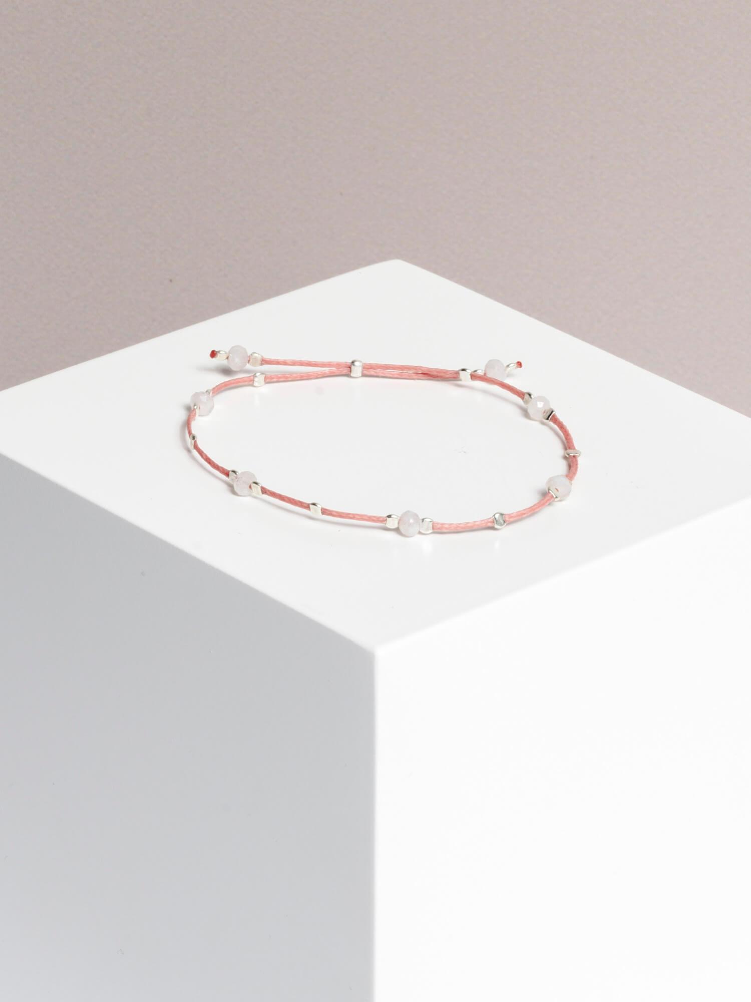 bracelet - CRYSTAL DOTS - moonstone - collab zürich