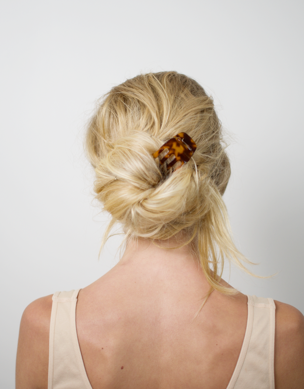 mini claw - ash blonde tortoise - collab zürich
