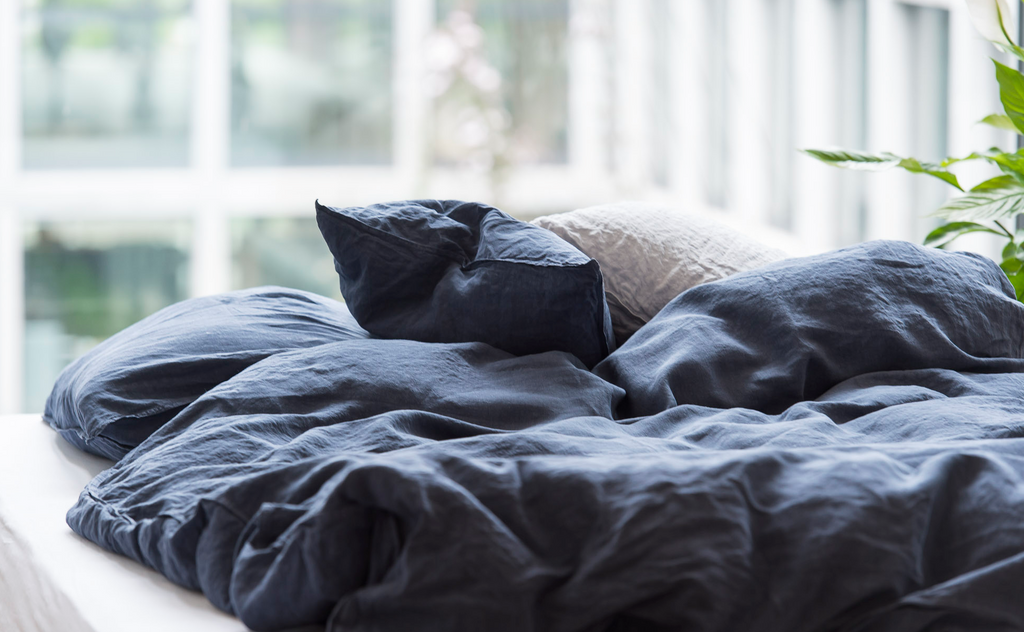 linen bed sheets - linus - indigo - collab zürich