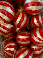 unbreakable christmas ornament - gold swirl ball - collab zürich