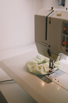 scrunchie - collab atelier edition - collab zürich