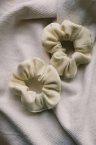 scrunchie - collab atelier edition - collab zürich