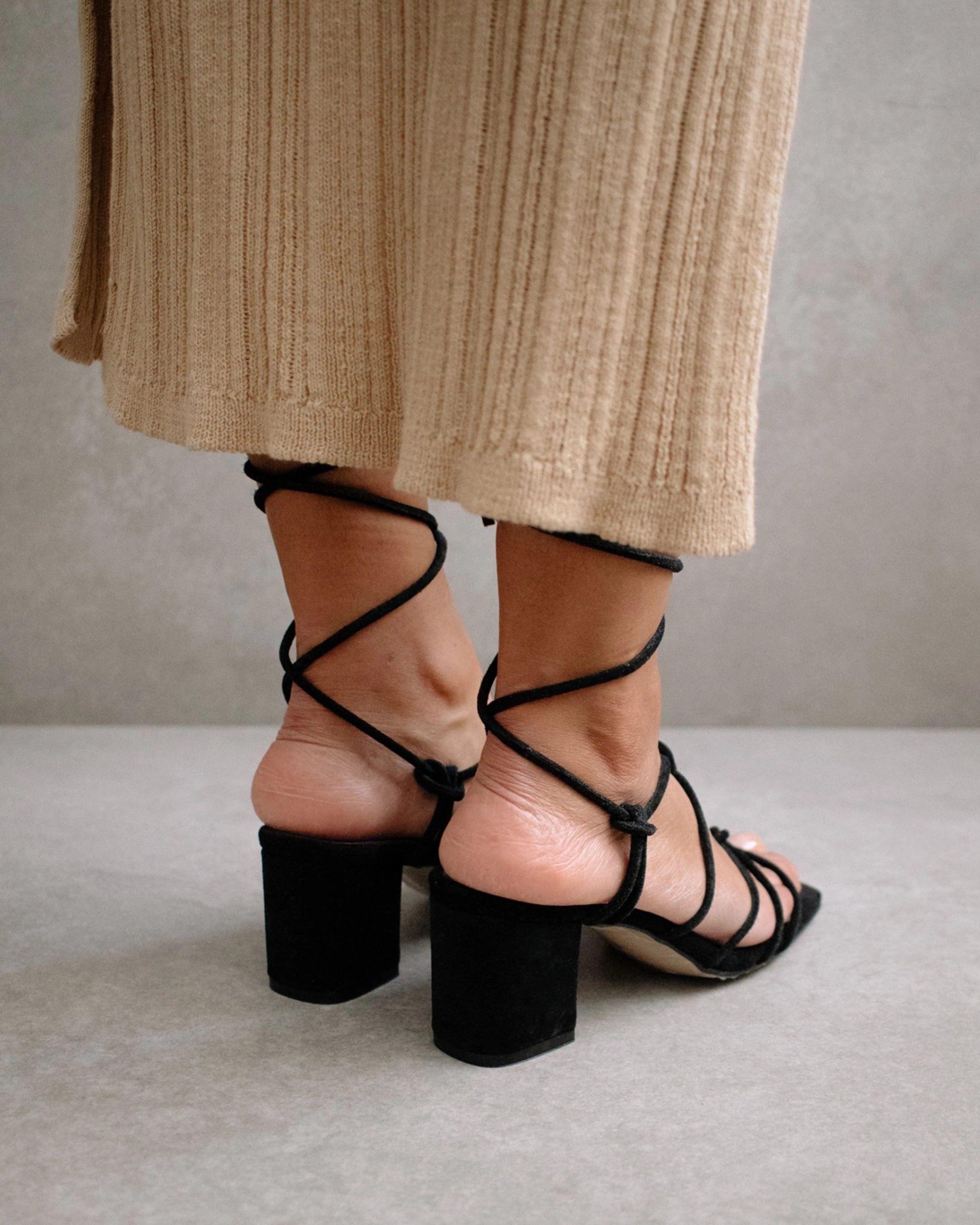 suede sandals - paloma - black - collab zürich