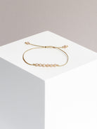 bracelet - SMALL BUT MIGHTY - peach moonstone - collab zürich